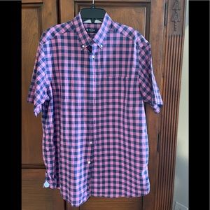 Mens short sleeve shirt